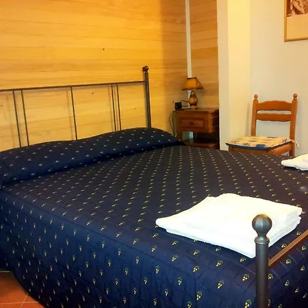 Casa Scrivo לינה וארוחת בוקר *